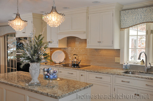 Santa Cecilia Granite Countertop with Pearl Glazed Maple Cabinets and Glass Tile